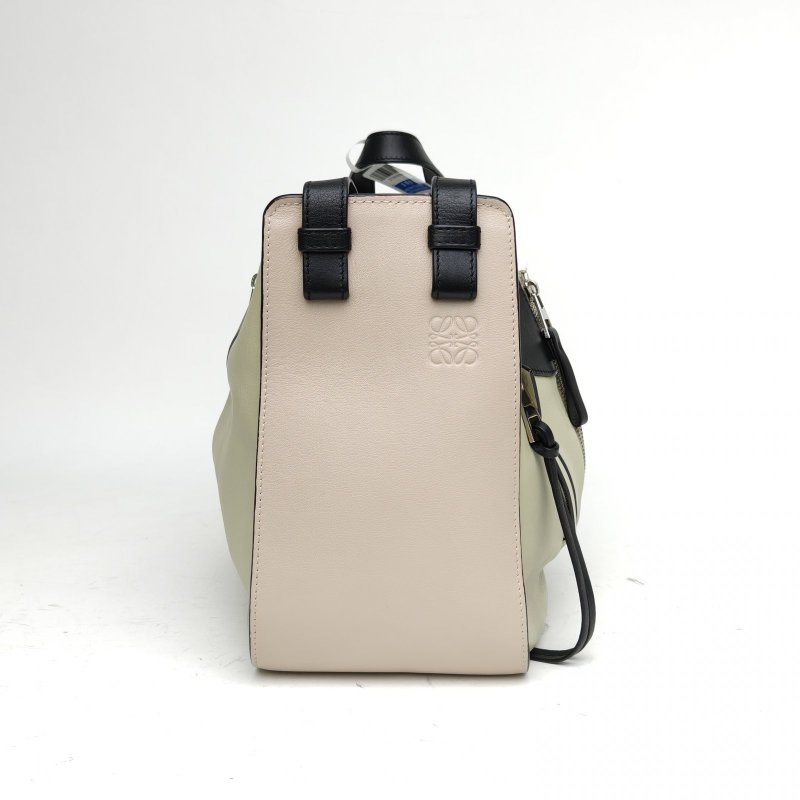 LOEWE Hammock吊床包小號拼色牛皮銀扣肩背包-3