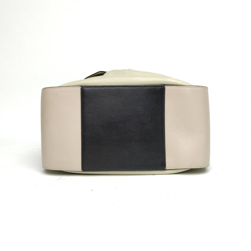 LOEWE Hammock吊床包小號拼色牛皮銀扣肩背包-4