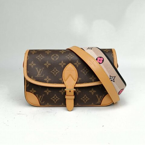 LOUIS VUITTON Diane法棍包24可拆卸黑紫寬肩帶老花PVC晶片肩背包