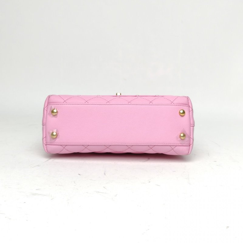 CHANEL 23PCocoHandle小號粉色荔枝牛皮晶片開金扣皮穿鏈肩背包-4