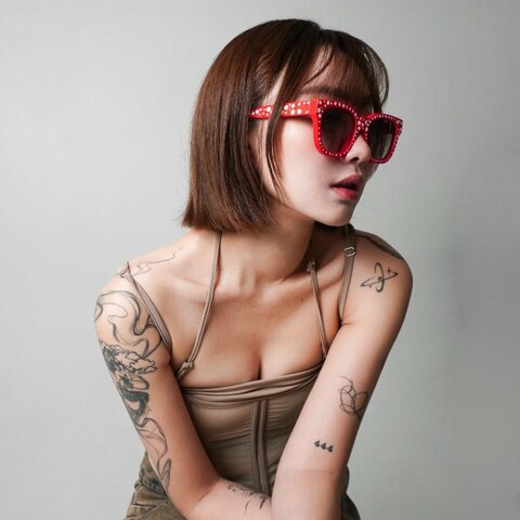 Louis Vuitton x 草間彌生 展示品 紅色波點太陽眼鏡(紅)