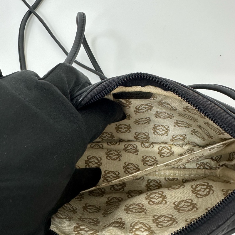 【赫蒂國際精品】Loewe 羅意威 經典 Anagram 標誌皮革單肩包vintage-11