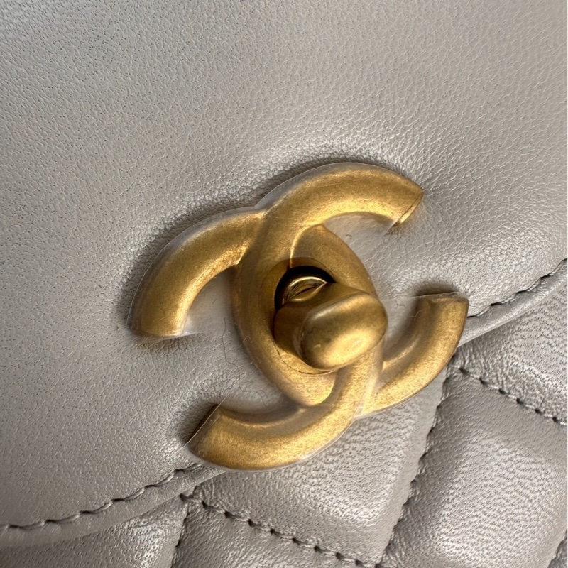 CHANEL|mini Kelly 奶油灰-1