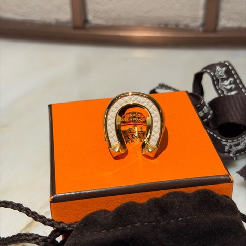 【全新全套✨ 全網最低價！】Hermes/愛馬仕戒指（下單前先詢問庫存❗️❗️）