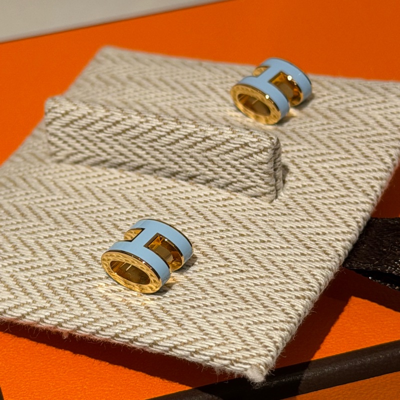 【全新全套✨ 全網最低價！】Hermes/愛馬仕耳釘 淡藍色（下單前先詢問庫存❗️❗️）-8