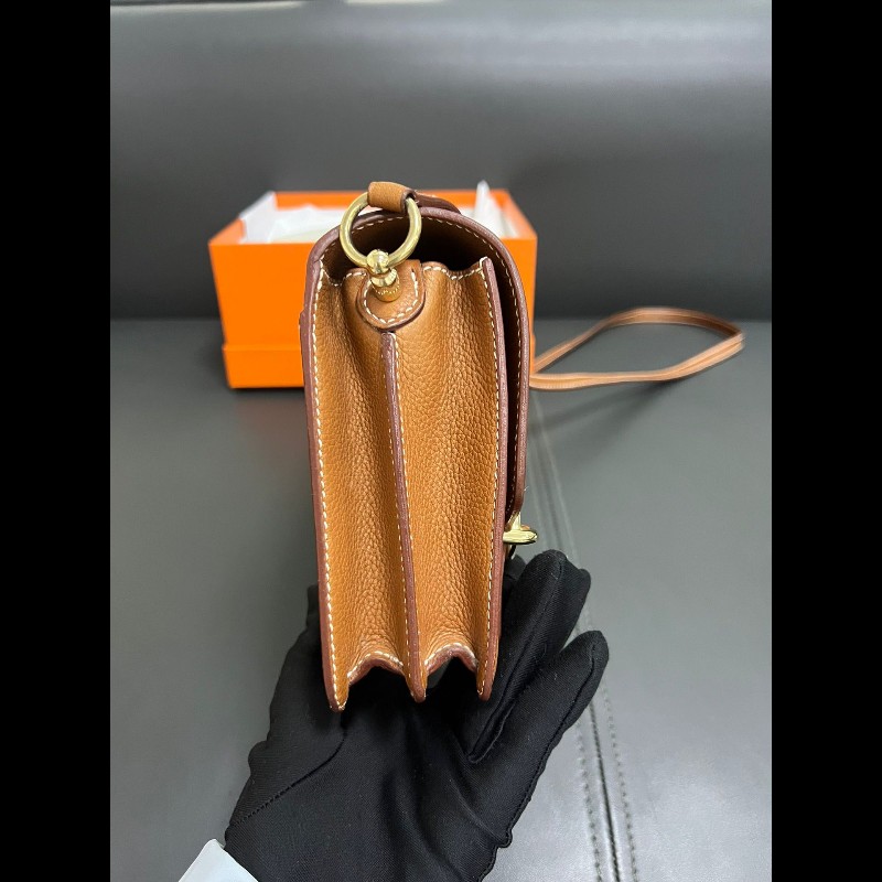 Hermes mini Roulis 
金棕金扣猪鼻子19-3