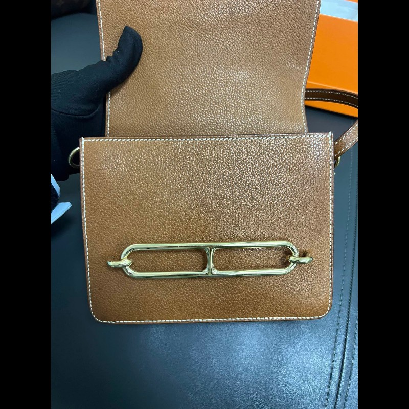 Hermes mini Roulis 
金棕金扣猪鼻子19-10