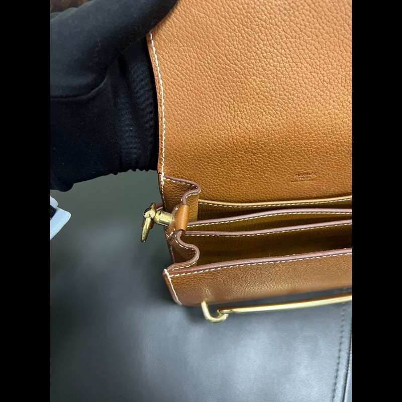 Hermes mini Roulis 
金棕金扣猪鼻子19-12