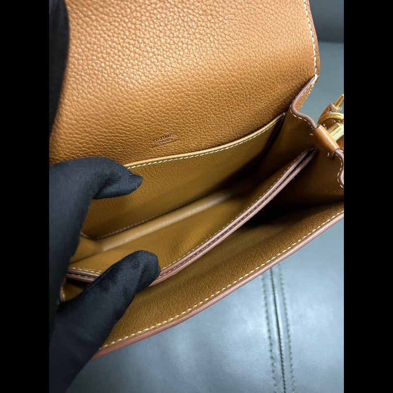 Hermes mini Roulis 
金棕金扣猪鼻子19-14