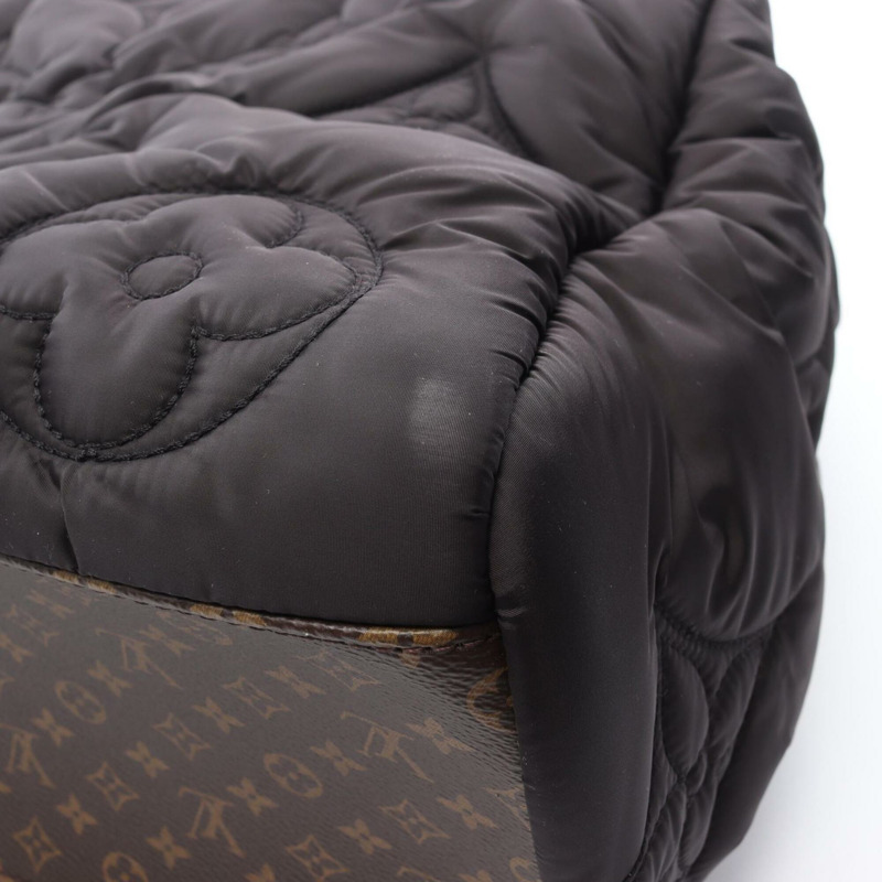 路易威登 OnTheGo GM LV Pillow 兩用托特包/手提包，尼龍塗層帆布，Monogram Pillow 圖案，女士款，黑色/棕色，M59005-5