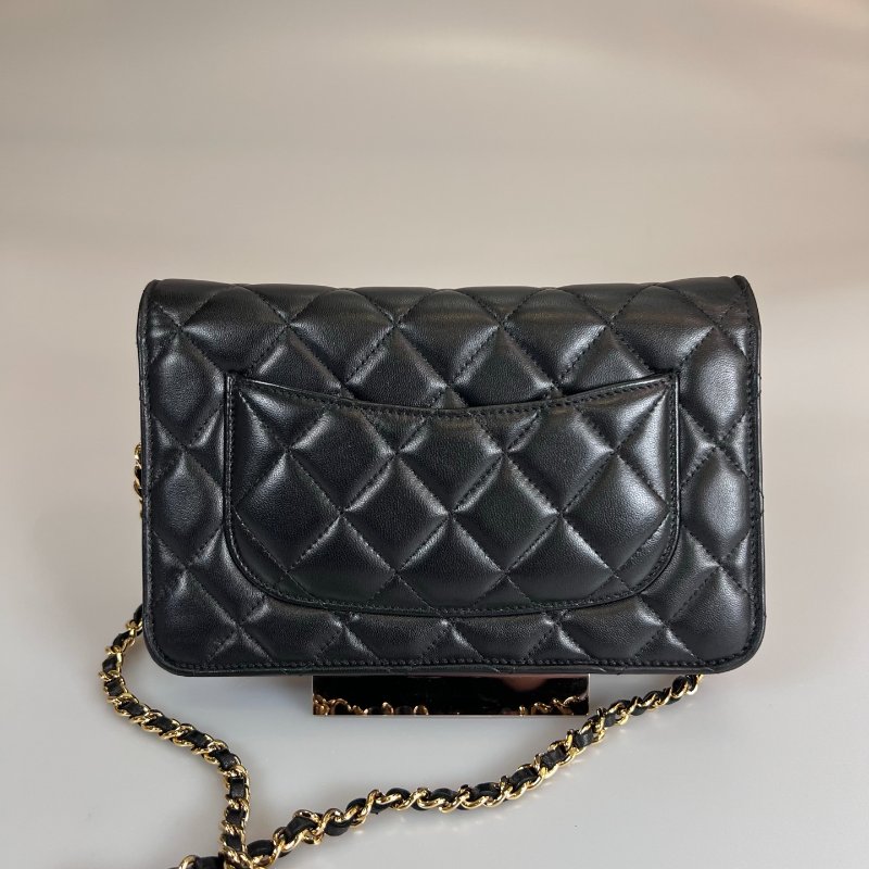 CHANEL WOC肩背包 羊皮黑金 AP0250/晶片款-1