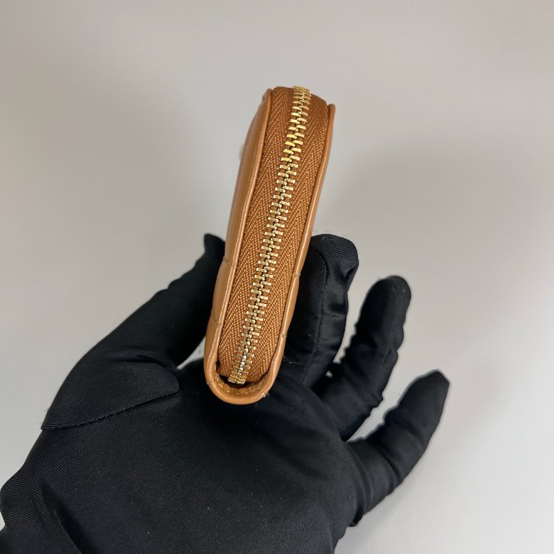 BURBERRY 焦糖LOLAㄇ拉零錢短夾-2