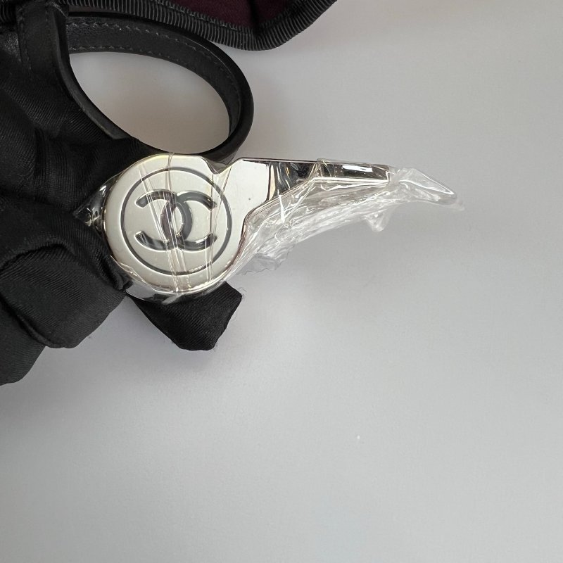 CHANEL 白數字口哨帆布托特包 20開-8