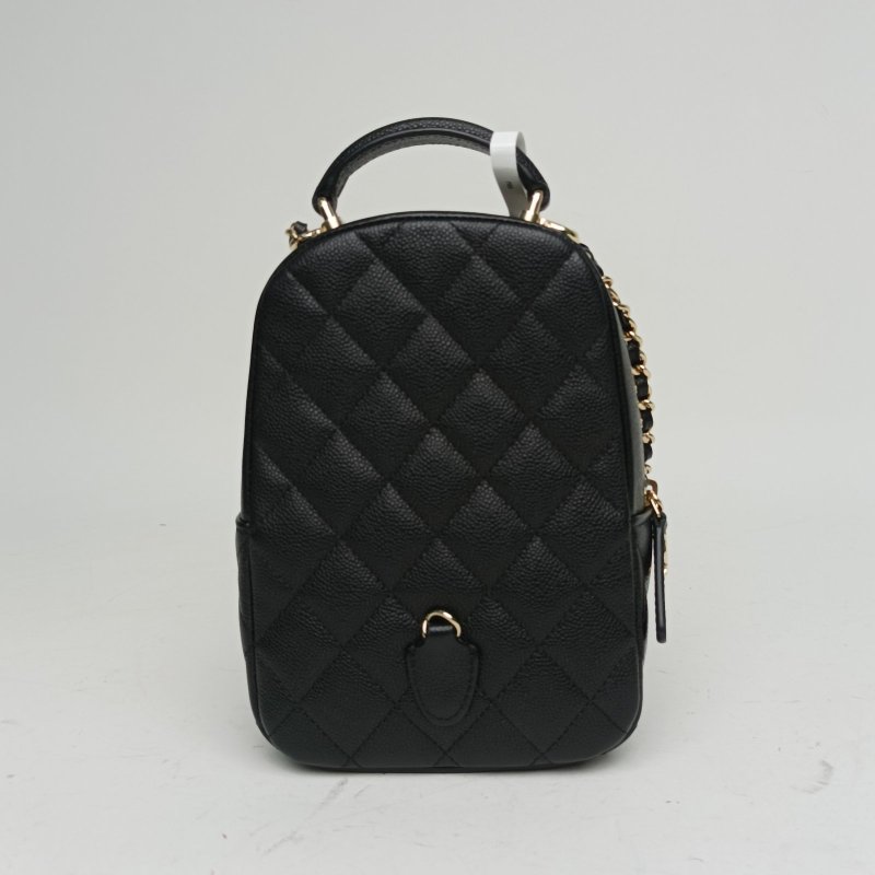 CHANEL 手提前口袋雙肩包黑色荔枝牛皮鐳射標金扣肩背包-2