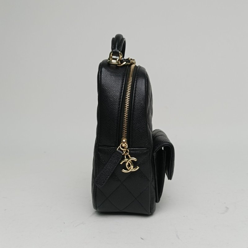 CHANEL 手提前口袋雙肩包黑色荔枝牛皮鐳射標金扣肩背包-3