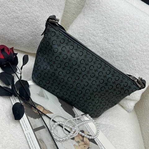 【赫蒂國際精品】Celine 賽琳 C Macadam 老花毛毛單肩包 vintage