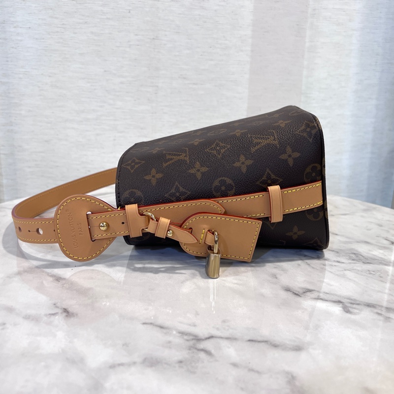 LV原花金釦All in BB手提斜背水桶包M12925-4