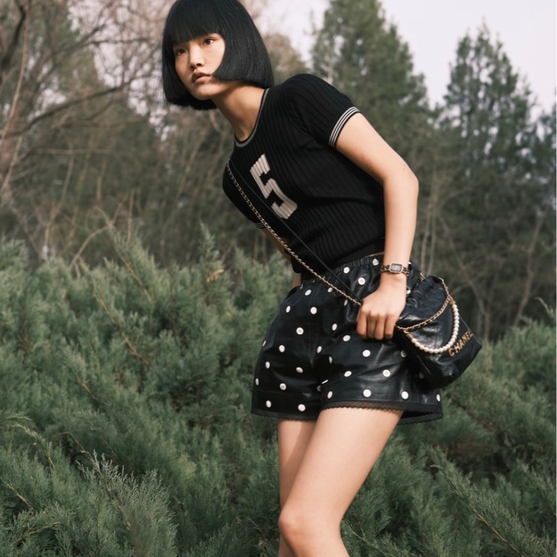 CHANEL黑色針織短袖-1