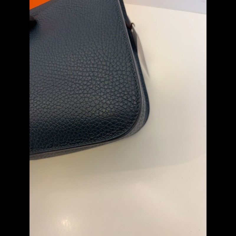 Hermes Halzan 25
松柏綠拼薄荷綠-6