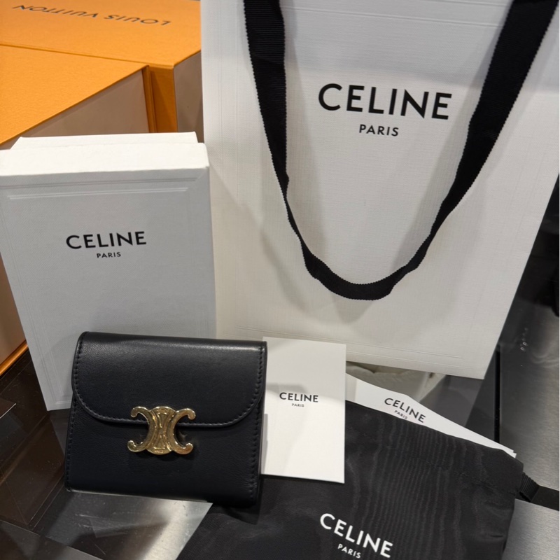 美二手有購證🌟Celine Triomphe 凱旋門三折短夾 ｜Classic Trend CT精品｜台北東區實體-3