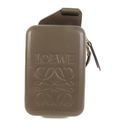 LOEWE 牛皮皮革Molded Sling肩背袋