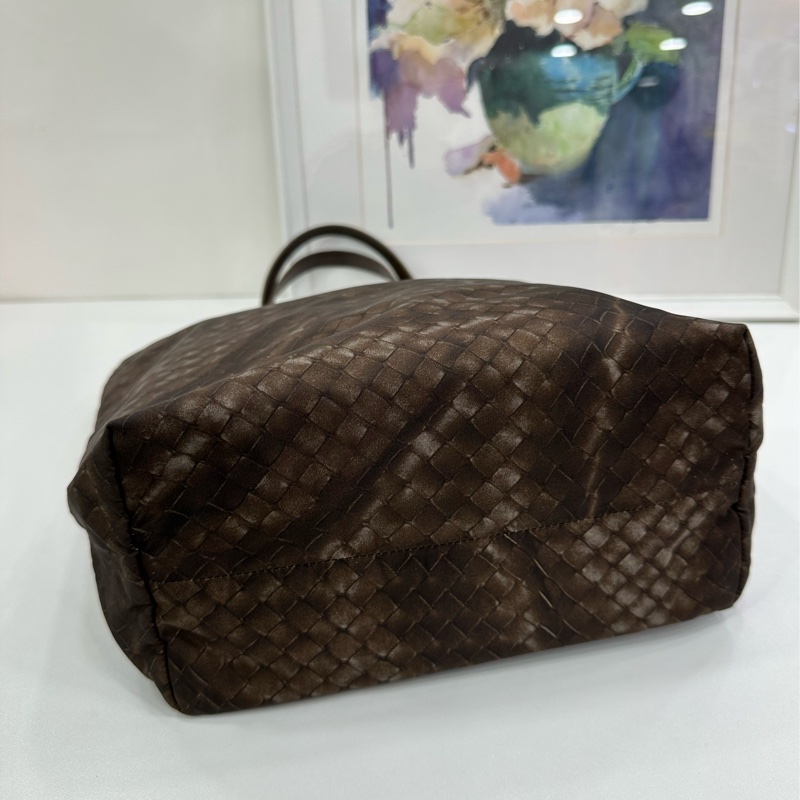 BV Bottega Veneta經典炫彩蝴蝶限量編織尼龍包/購物袋。尺寸30x35公分。-4