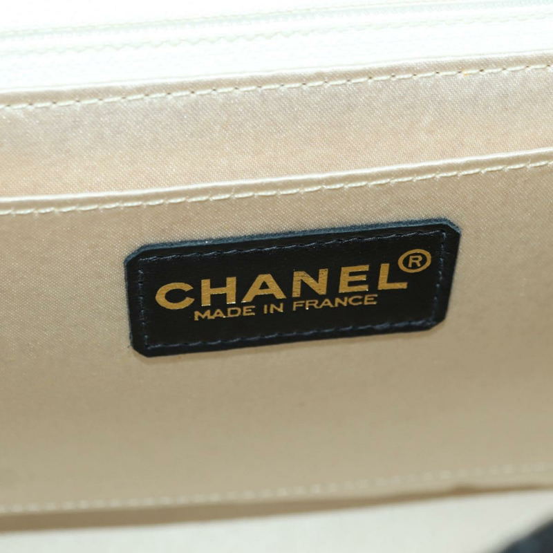 【日本直送】香奈兒 Choco Bar 單肩包，羊皮材質，黑色，金色雙C標誌，正品編號 yk20209SAV-17