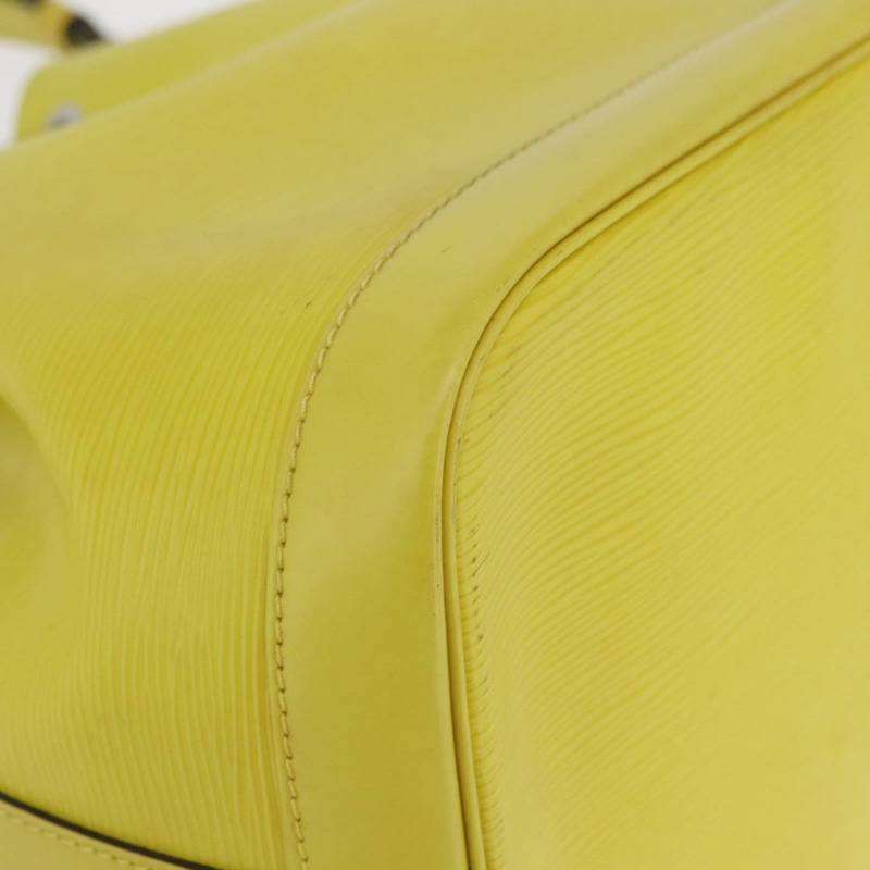 【日本直送】路易威登 Epi Petit Noe 肩背包 開心果綠 LV 正品 YKZ990A-14