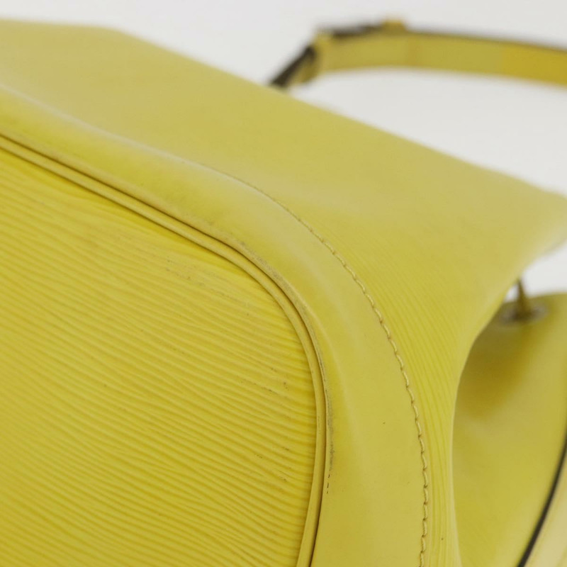 【日本直送】路易威登 Epi Petit Noe 肩背包 開心果綠 LV 正品 YKZ990A-15