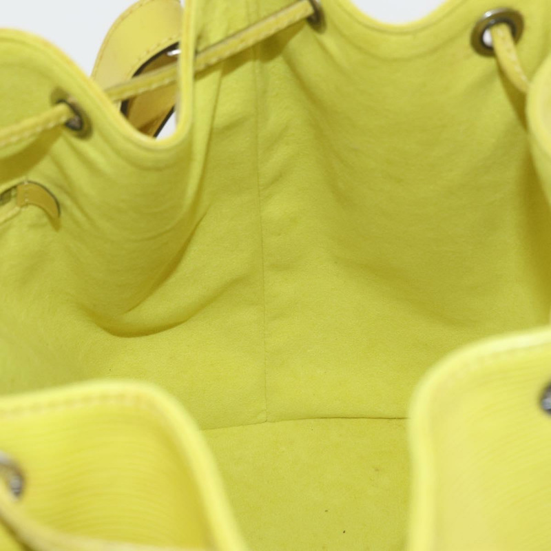 【日本直送】路易威登 Epi Petit Noe 肩背包 開心果綠 LV 正品 YKZ990A-18