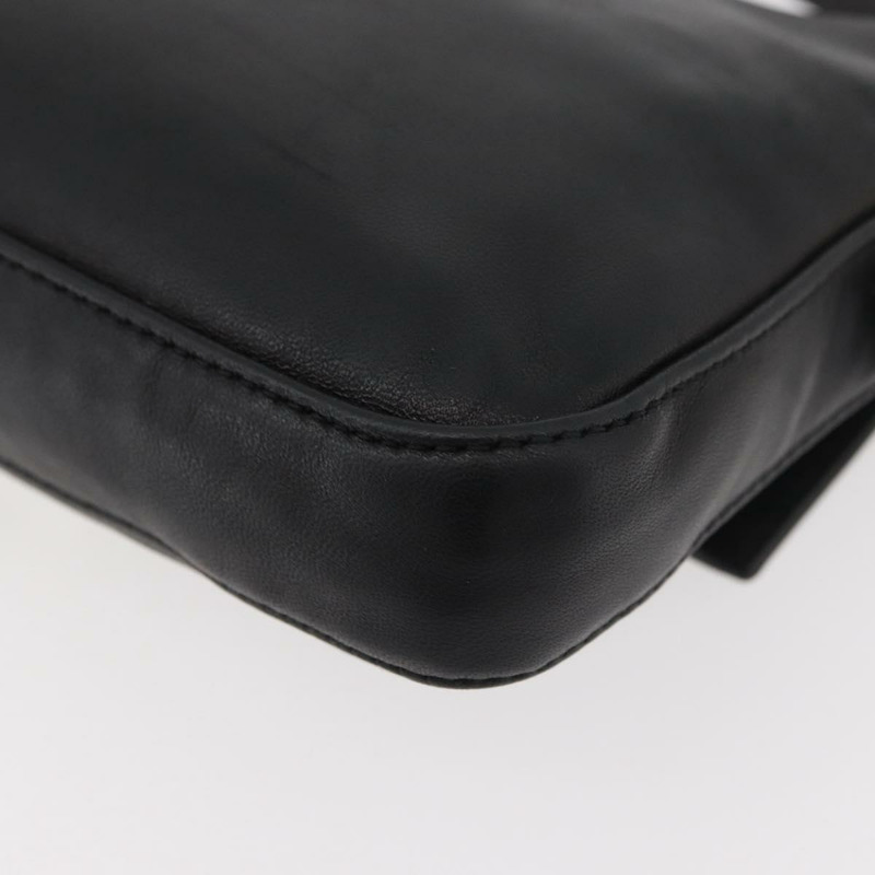 【日本直送】FENDI Mamma Baguette 肩背包 皮革 黑色 銀色 正品 am11278SAV-16