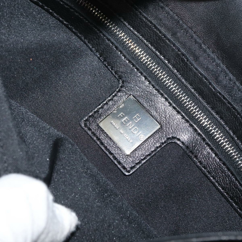 【日本直送】FENDI Mamma Baguette 肩背包 皮革 黑色 銀色 正品 am11278SAV-20