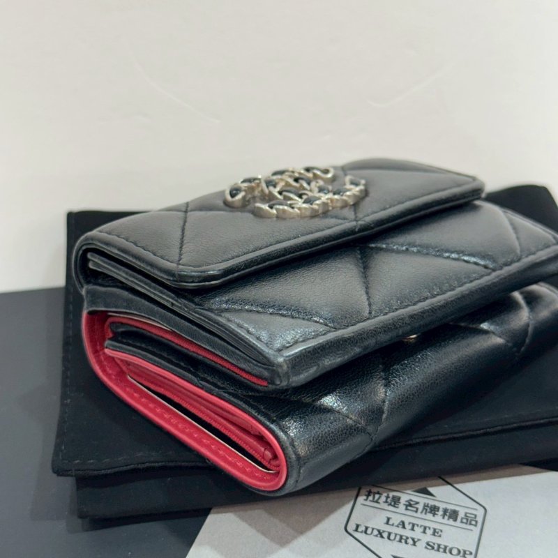 CHANEL 19系列 三折短夾/皮夾 87成新-4