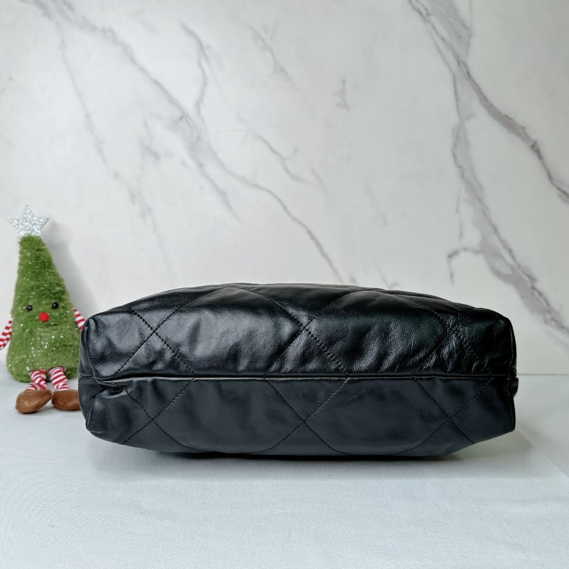 CHANEL 22包黑金小款-8