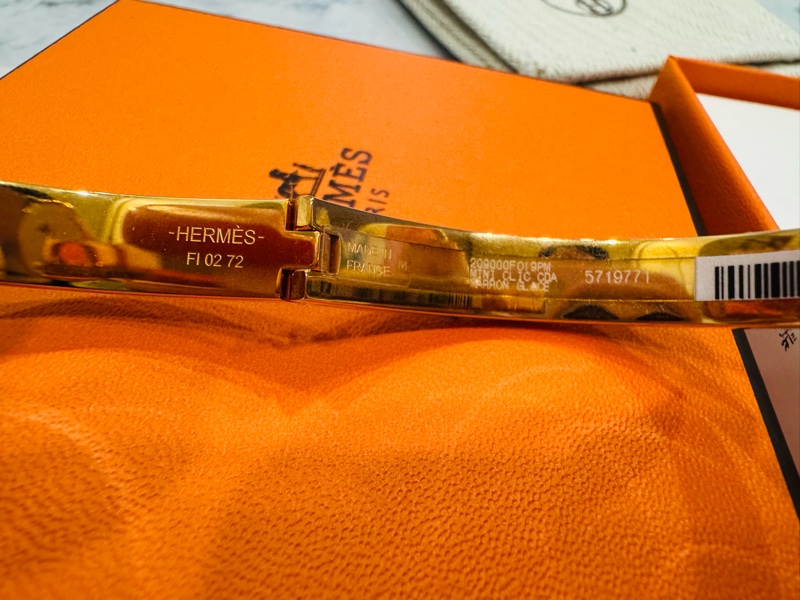 全新Hermes 豬鼻手鐲 奶茶玫瑰金琺瑯細版手環 未拆膜-7