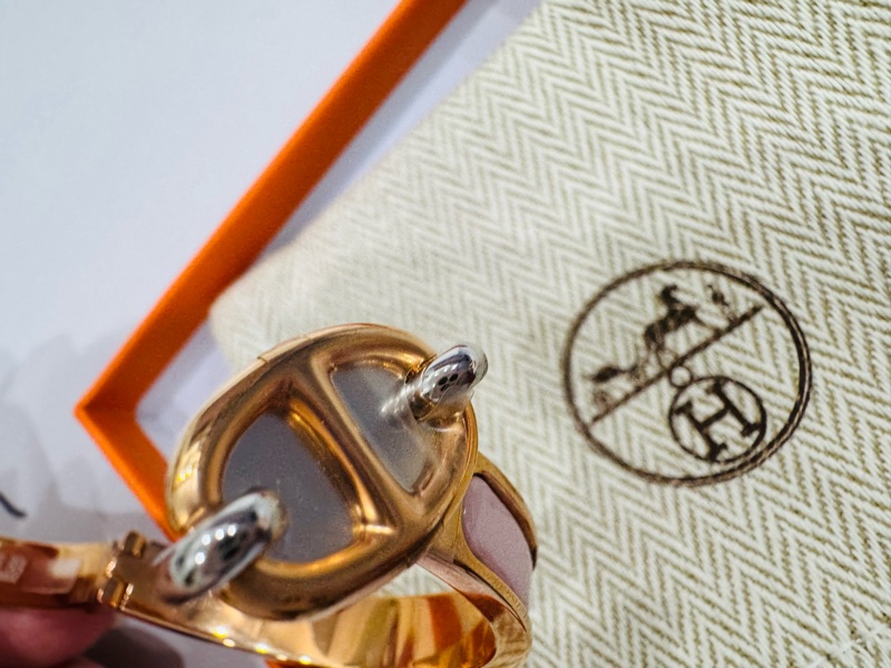 全新Hermes 豬鼻手鐲 粉色 未拆膜-6
