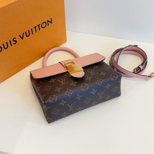 芯片款 路易威登/Louis Vuitton Locky BB 老花拼粉色鎖頭包-8