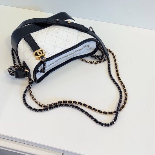 香奈兒/Chanel 黑白熊貓流浪包 小號-9