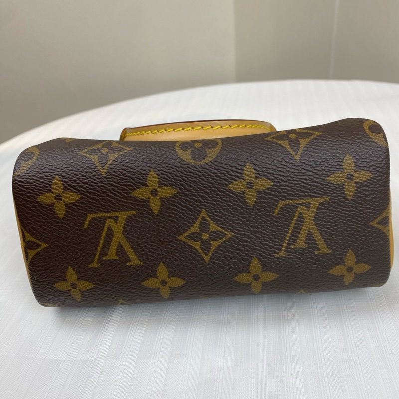 路易威登/Louis Vuitton Nano Speedy M81085    Monogram 塗層帆布 16 x 10 x 7.5-7