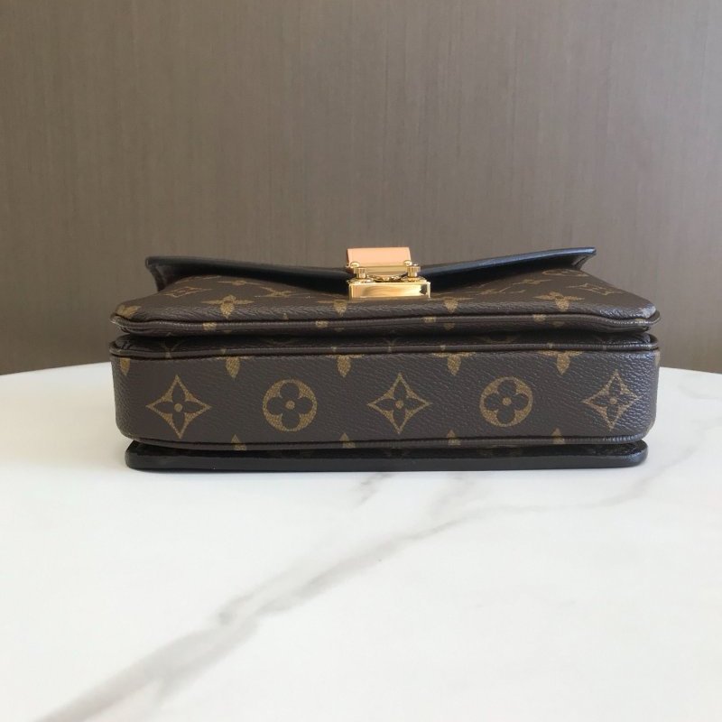 芯片款 路易威登/Louis Vuitton Pochette Metis East West 經典老花塗層帆佈小郵差包-7