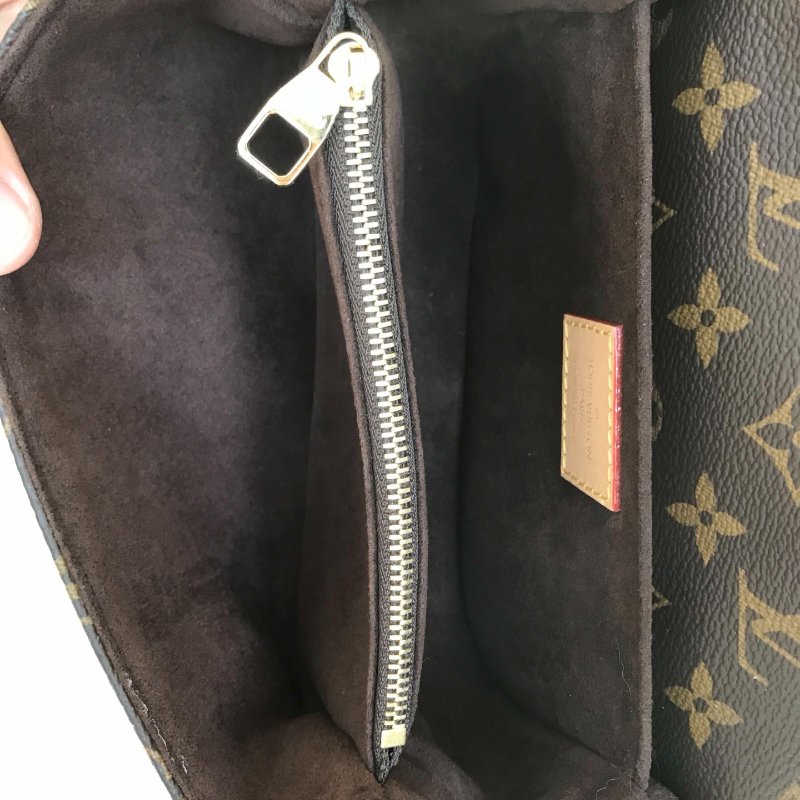 芯片款 路易威登/Louis Vuitton Pochette Metis East West 經典老花塗層帆佈小郵差包-9