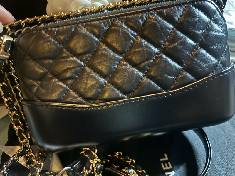 chanel 羊皮雙層流浪woc側背包-6