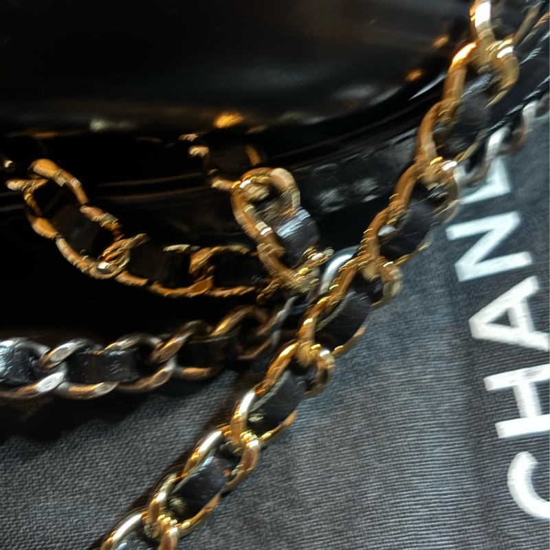 chanel 羊皮雙層流浪woc側背包-11