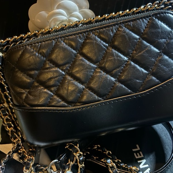 chanel 羊皮雙層流浪woc側背包-12