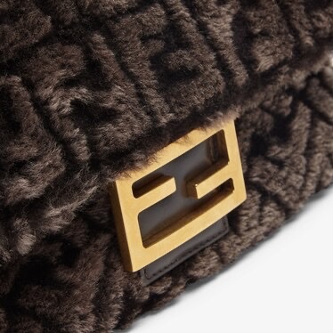 Fendi 女士 Baguette單肩包均碼碼中號、24cm*7cm*14.5cm-5