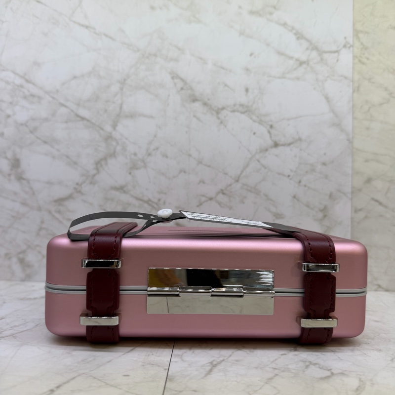 DIORxRIMOWA玫瑰金拚紅盒子包-4