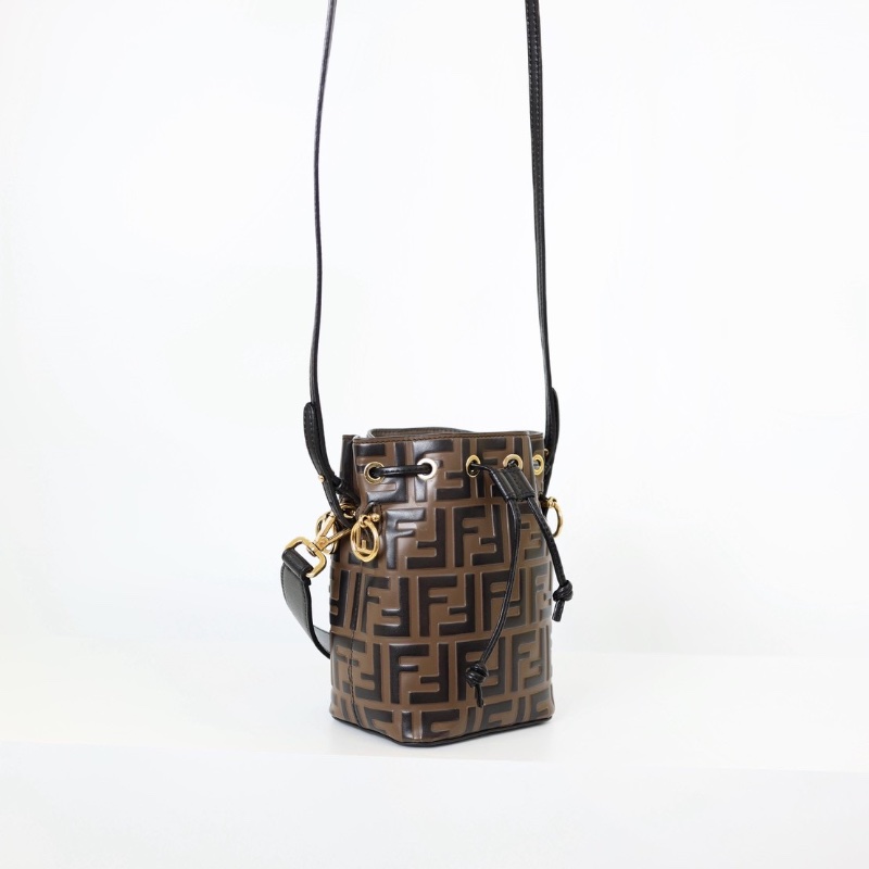 二手Fendi mini水桶包-1