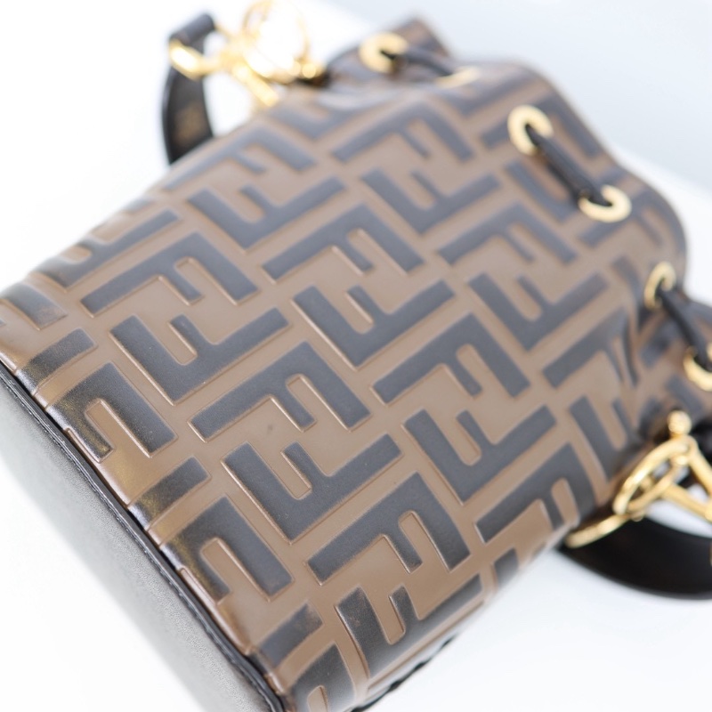 二手Fendi mini水桶包-4