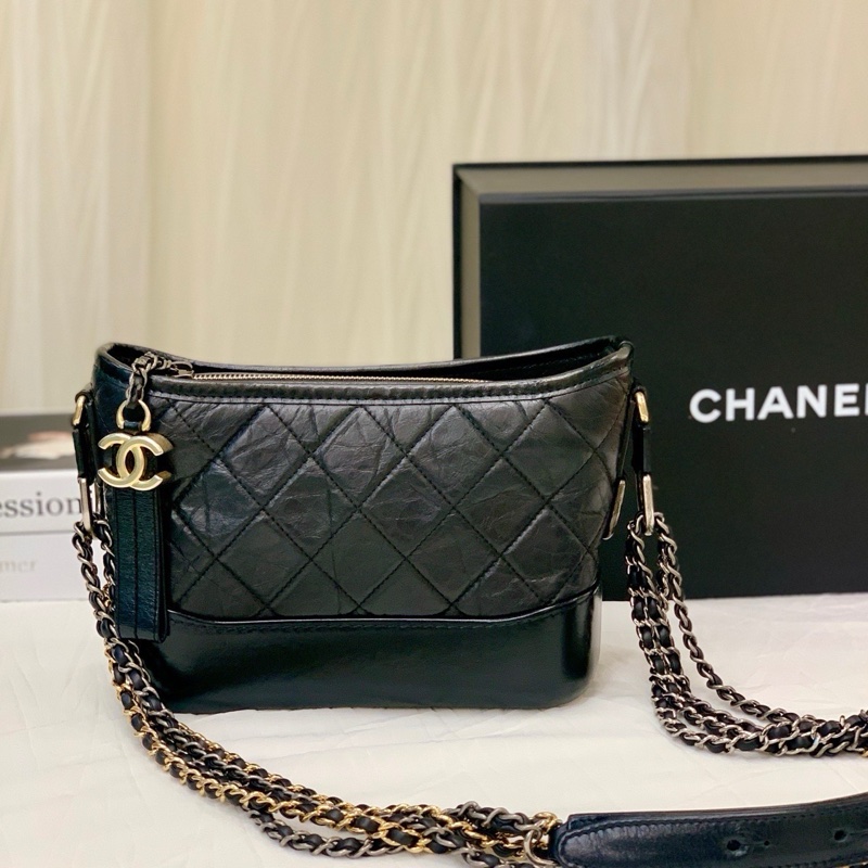 🌷保卡款！ Chanel 香奈兒 Gabrielle 流浪包 黑金牛皮 小號-1