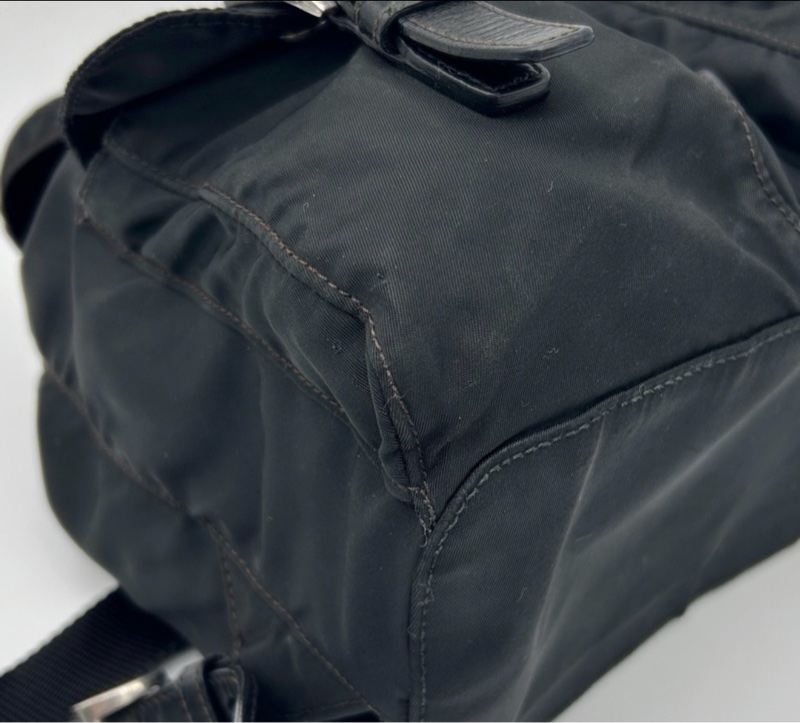 「JL精品代購」Prada黑銀小號降落傘尼龍雙肩包-7